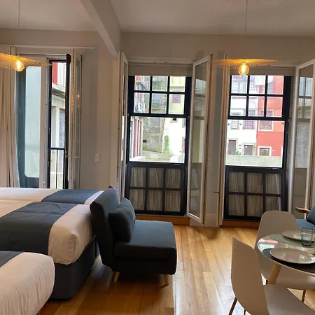Mouzinho 244 - Porto Houses & Suites *